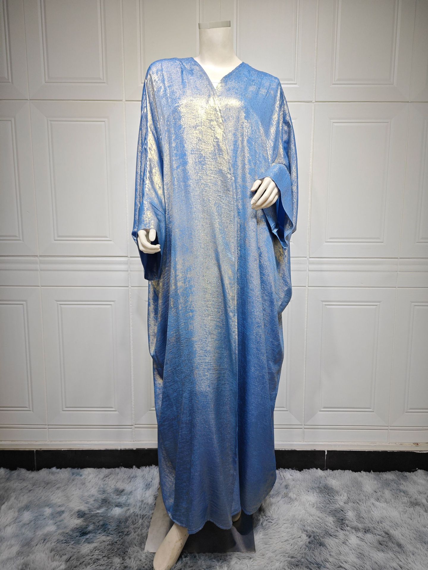 Noor Abaya