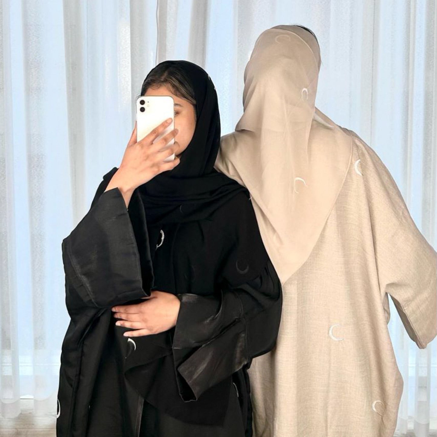 Mina Abaya