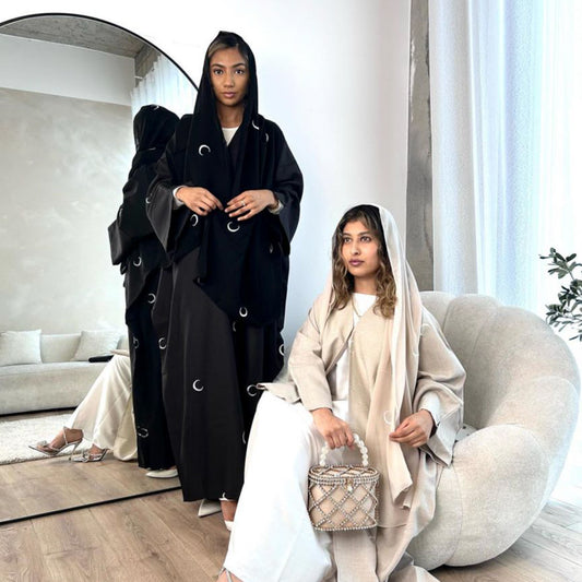 Mina Abaya